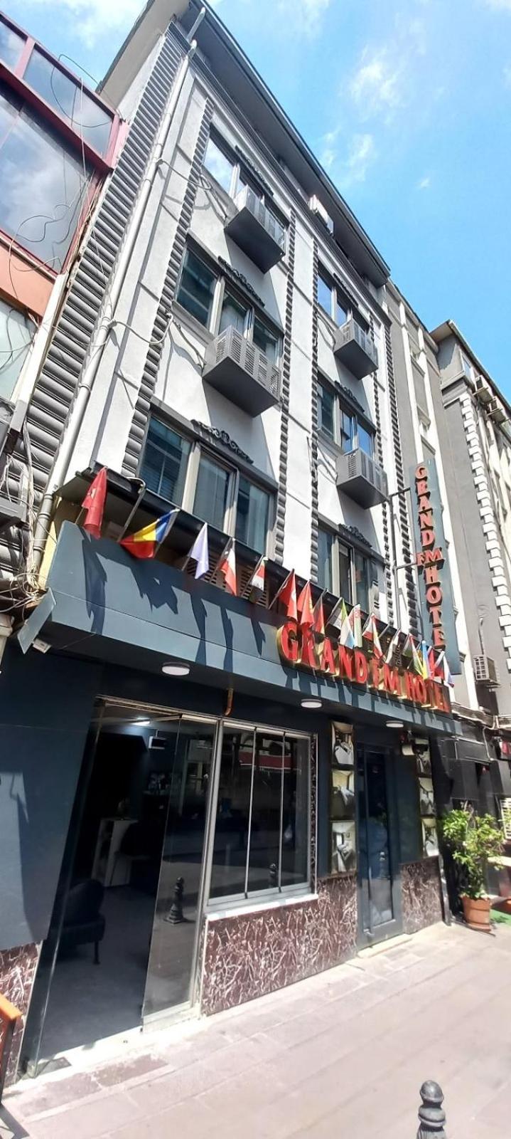 Hotel Grand Fm Istanboel